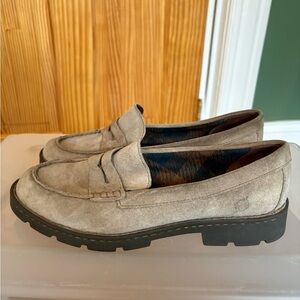 Sturdy Lug Sole Boots - Black Soles, Taupe Uppers